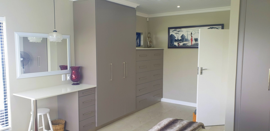 4 Bedroom Property for Sale in Dana Bay Western Cape